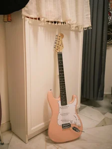 电吉他