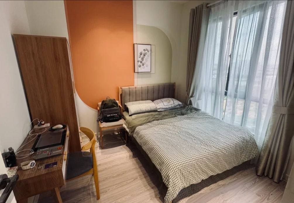帮朋友出租:UTM hotel T4 studio房间