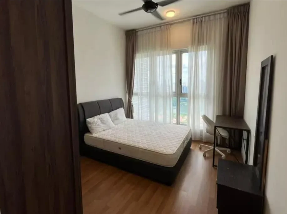 出租:UTM residence T4,(是地毯),7.31-9.25