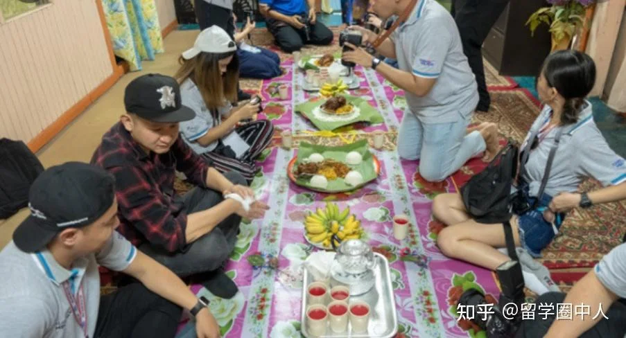 处理文化冲突与刻板印象：从误解到理解