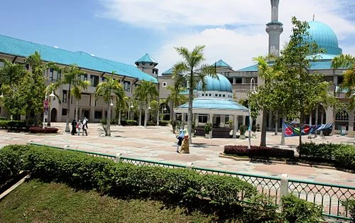 500px-Iiumcampus.jpg