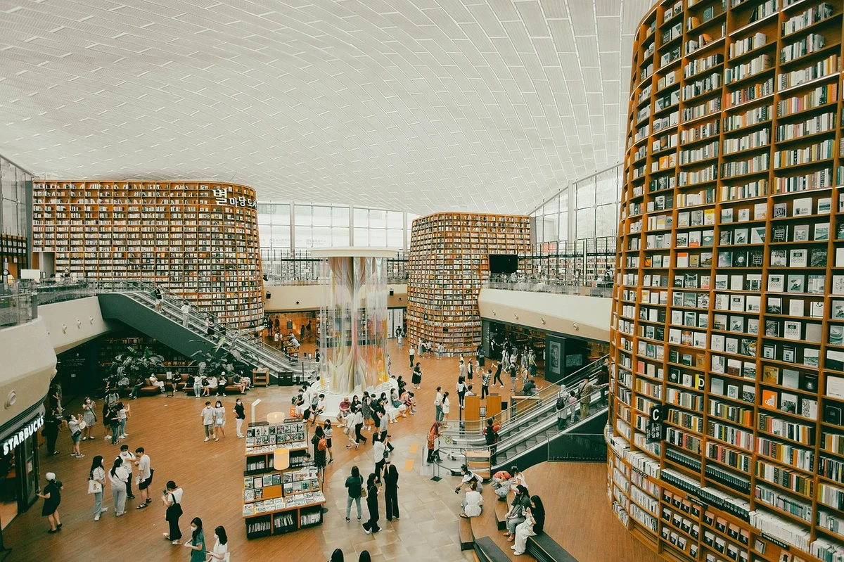 books-7744938_1280.jpg