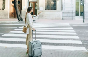 家有急事如何请假？马来西亚留学生紧急返国申请攻略