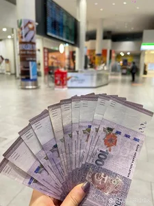 如何避免30%的汇款损失？马来西亚留学生银行开户与跨境转账指南