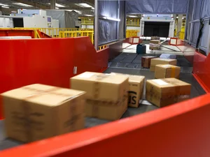 行李寄回国终极攻略：各快递公司价格、时效与安全性大PK