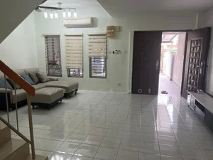 出租 | Taman Puteri Subang